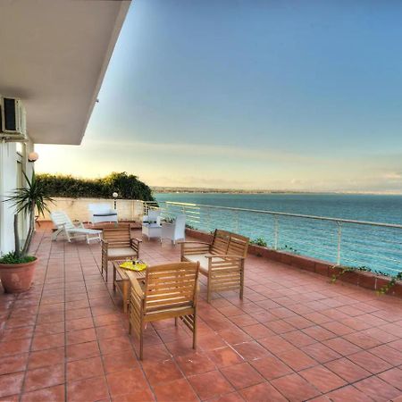 Terrazza Sul Mare Villa Agnone Bagni Exterior photo
